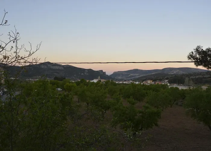 El Pino B & B, Chera