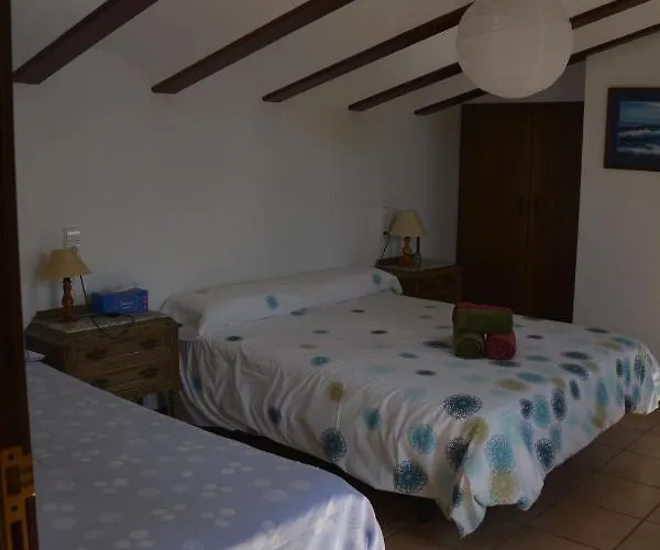 El Pino B & B, Chera Valência